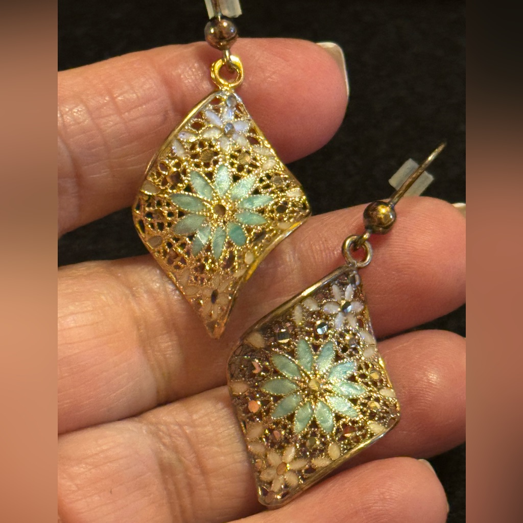 Nwt Mia Fiore Italy, 18k Gold Plate Sterling Silver Filigree Floral Earrings